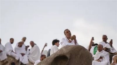 من السكن إلى التنقل: كيف وفرت البعثة المصرية مناخاً إيمانياً خالصاً للحجاج؟