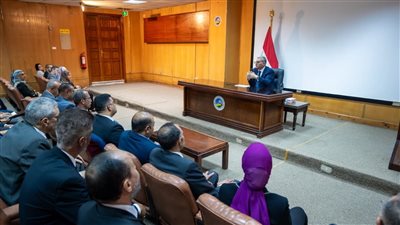 وزير البترول يبحث مع الكوادر الشابة استراتيجيات تعزيز مكانة مصر في الاستثمار التعديني