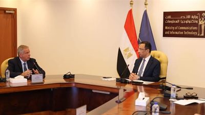 وزير الاتصالات: نستهدف تدريب 800 ألف متدرب خلال العام الحالي