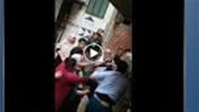 ضبط المتهم في واقعة الاعتداء بسلاح أبيض على جارته ووالدها