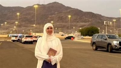 إطلالات روحانية: مشاهير الفن يوثقون رحلة الحج وسط تفاعل جماهيري واسع