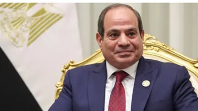 رسائل التهنئة بمناسبة عيد الأضحى: الرئيس السيسي يفتتح مراسم العيد في العاصمة الإدارية