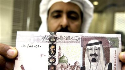 سعر صرف الريال السعودي في البنوك الكبرى: تحديثات منتصف تعاملات اليوم