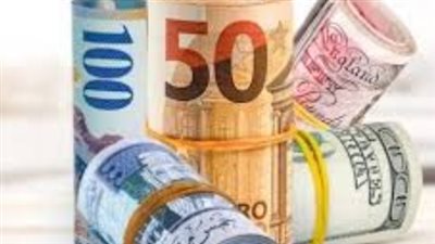 أسعار العملات الأجنبية في مصر اليوم: الدولار يواصل استقراره في البنوك المحلية