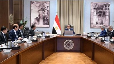 الحكومة تكثف حملات التفتيش على مصانع الأغذية وتسحب عينات من الأسواق
