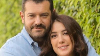 في أحدث ظهور رومانسي: كندة علوش تشارك جمهورها صورة دافئة مع زوجها عمرو يوسف