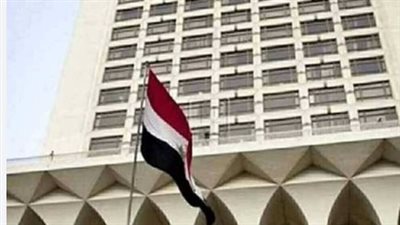 مصر تدين بشدة الهجوم الإيراني على مطار الكويت الدولي وتصفه بالانتهاك الصارخ