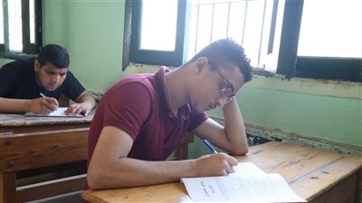 82 ألف طالب وطالبة يؤدون امتحانات الثانوية الأزهرية 
