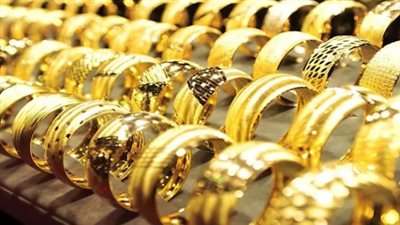 قراءة في أداء سوق الذهب المصري مطلع الأسبوع مع استقرار السيولة الدولارية