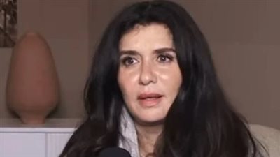 أخطاء التجميل: كيف اكتشفت غادة عادل وجود فيلر دائم داخل وجهها في إنجلترا؟