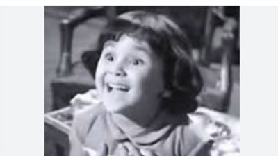 ذكرى رحيل إكرام عزو: قصة الطفلة المعجزة التي خطفت قلوب المصريين في السينما