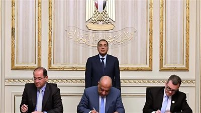مدبولي يشهد توقيع بروتوكول بـ60 مليار جنيه لتعزيز شبكة الكهرباء ودعم التحول نحو الطاقة المتجددة