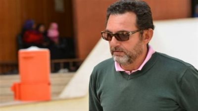 دعوات الجمهور للفنان محمد مرزبان بعد الحادث الذي أدخله العناية المركزة