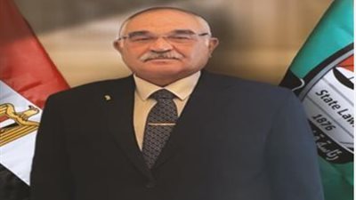  المستشار الدكتور حسين مدكور 