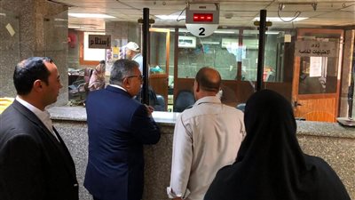 محافظ الدقهلية يضع التصالح والنظافة على رأس الأولويات خلال جولة مفاجئة بطلخا
