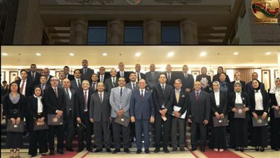 النيابة الإدارية تكرم نخبة من مستشاريها المتميزين في ختام الملتقى العربي للعدالة