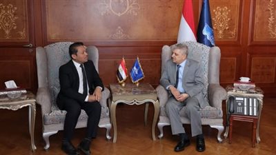 هيئة قناة السويس تبحث فرص استثمار جديدة مع الشركات الماليزية