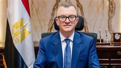 وزير التخطيط يشارك باجتماعات البنك الإسلامي للتنمية في باكو