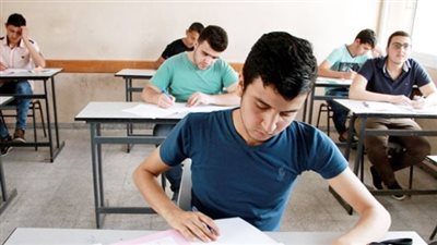 إجراءات أمنية وتفتيش دقيق أمام لجان الثانوية العامة في أول أيامها