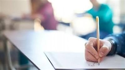 امتحانات الثانوية العامة 2026: بدء اختبارات اللغة الأجنبية الثانية والاقتصاد