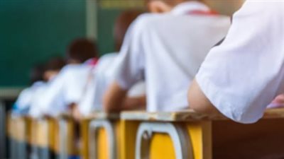 انضباط لجان امتحانات الثانوية العامة في يومها الجديد: تحديثات مستمرة
