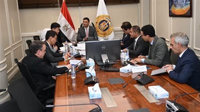 سامسونج تدرس زيادة الاعتماد على الطاقة الشمسية بمصانعها في مصر