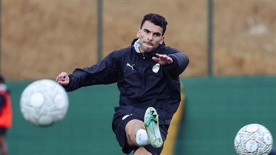 نجم منتخب مصر يكشف أزمة زيزو مع الفراعنة