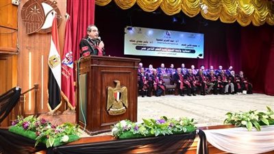 جامعة الفيوم تحتفل بعيد العلم الثامن عشر وتكرم 1200 متميز