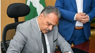 محافظ الشرقية يعتمد نتيجة الشهادة الإعدادية بنسبة نجاح 75.46% ويهنئ الطلاب وأسرهم