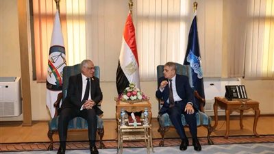 الفريق أسامة ربيع يستقبل النائب العام بأكاديمية التدريب البحري بالإسماعيلية.. ويؤكد: قناة السويس ركيزة للاقتصاد العالمي