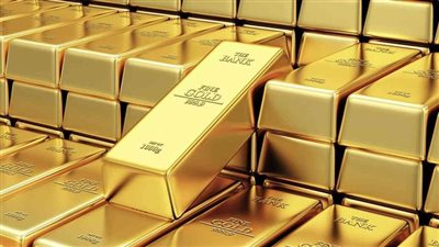 الذهب يكسر حاجز الـ 4000 دولار عالمياً: هبوط حاد في أسعار الذهب بمصر اليوم