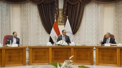 هيئة الرعاية الصحية تعتمد منظومة أجور جديدة للعاملين وتوسع خدمات الأورام