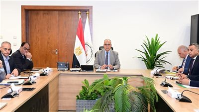 وزارة الري تضع خطة استباقية لمواجهة ورد النيل والمخلفات العائمة