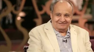 عبقرية وحيد حامد: رحلة البحث عن الحقيقة في دراما عرت جماعات التطرف