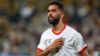عقبة تقف بين الأهلي والمهاجم علي علوان.. تفاصيل
