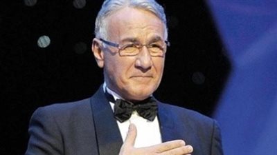 رحيل عزت أبو عوف: محطات مضيئة في حياة رمز الإبداع السينمائي والدرامي