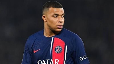 بين الملاعب والنجومية: مبابي يخطف الأضواء داخل وخارج مستطيل المونديال الأخضر