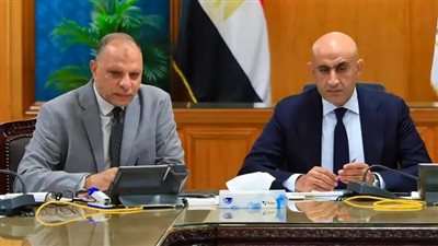 محمد عبد اللطيف يوجه بالالتزام الكامل بإجراءات التفتيش داخل لجان الثانوية العامة 