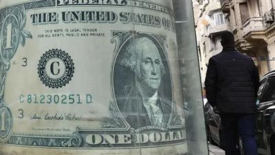 توقعات أسعار الصرف في ظل الحرب: هل يواصل الدولار رحلة الصعود أمام الجنيه؟