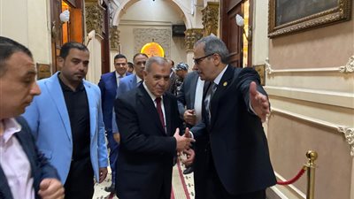 رئيس مجلس القضاء الأعلى والقاضي مجدي قاسم 