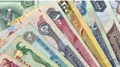 تقرير يومي لأسعار العملات العربية: الدينار الكويتي يواصل تصدر العملات أمام الجنيه