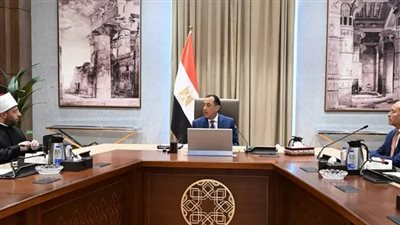 مصطفى مدبولي يُتابع خطوات مشروع إحياء منطقة قرافة السيوطي