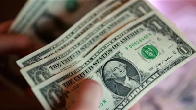 استقرار سعر الصرف: الدولار يسجل 50.67 في بنكي مصر والأهلي