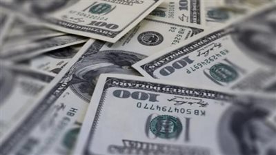 البنوك المصرية تشهد ثباتاً في أسعار صرف الدولار الأربعاء