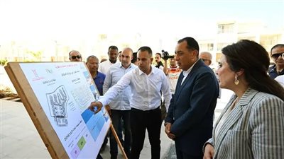رئيس الوزراء يتفقد مشروع 