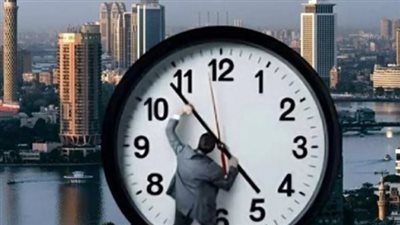قانون التوقيت الصيفي والشتوي: كل ما تريد معرفته عن تغيير الساعة هذا العام