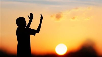 أذكار الصباح: حصنك الحصين لبداية يوم مبارك مليء بالسكينة والرزق