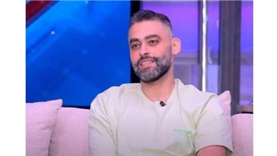 صراع مع المرض ينتهي بوفاة الفنان أحمد جلال عبد القوي صباح اليوم الأحد