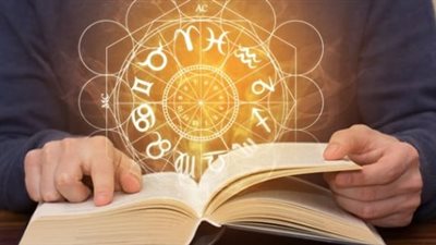 بين الإبداع والاستقرار.. كيف تتخذ الأبراج قرار التغيير المهني؟