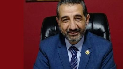 الدكتور عمرو السمدوني
